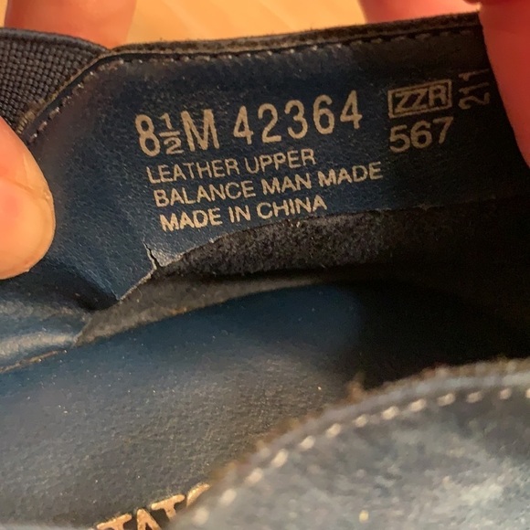 Women’s I ❤️ Comfort Suede Leather sandals stretch sides like new Size 8.5 - Picture 8 of 8